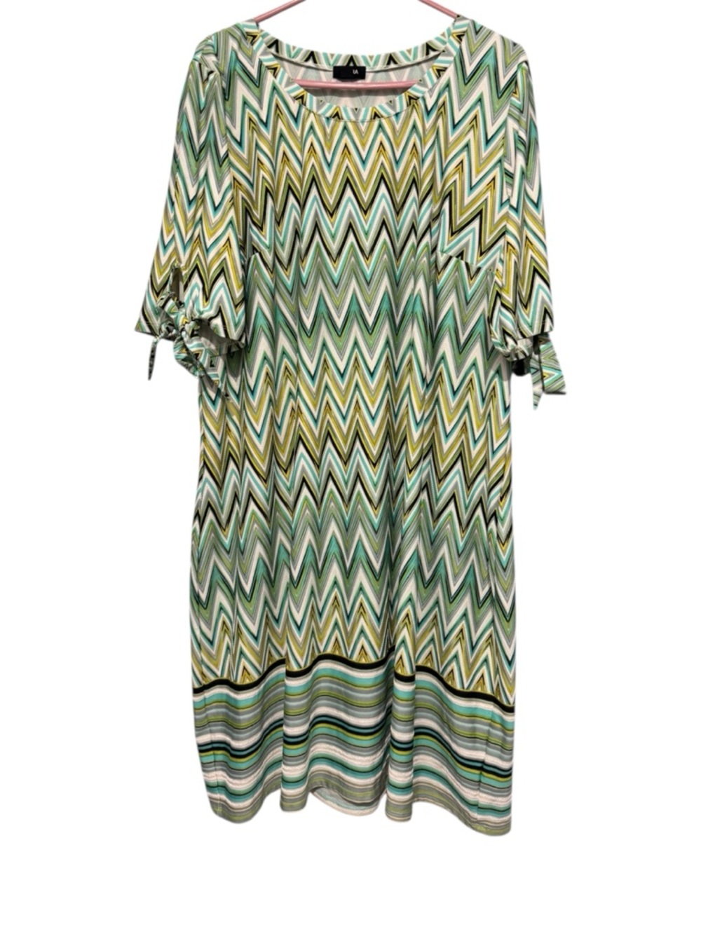 Tacera Zigzag Patterned dress with tie shoulders sz 3x - Picture 2 of 5